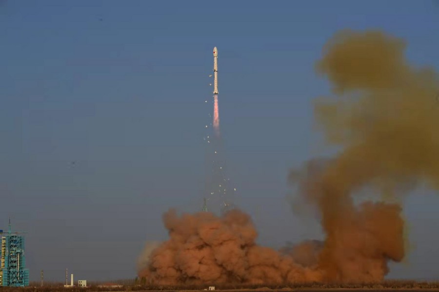 China lança novo satélite para observação da Terra