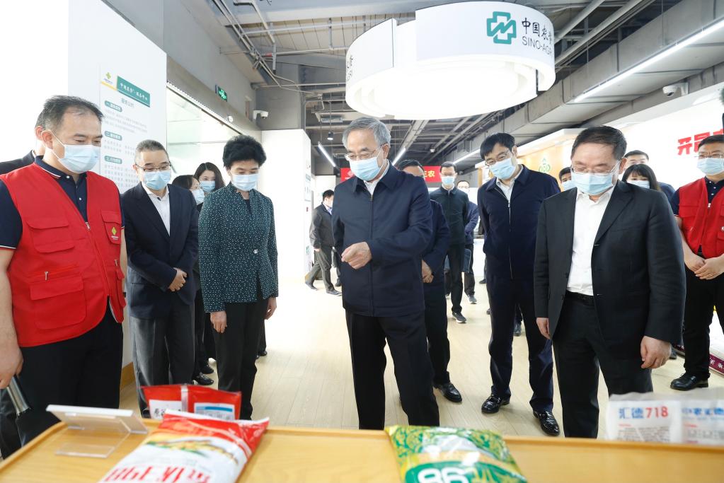 Vice-premiê chinês pede garantia de suprimentos agrícolas