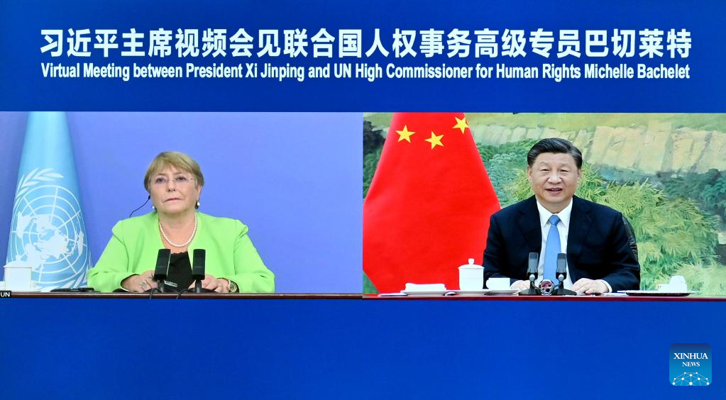 Xi reúne se com chefe de direitos humanos da ONU