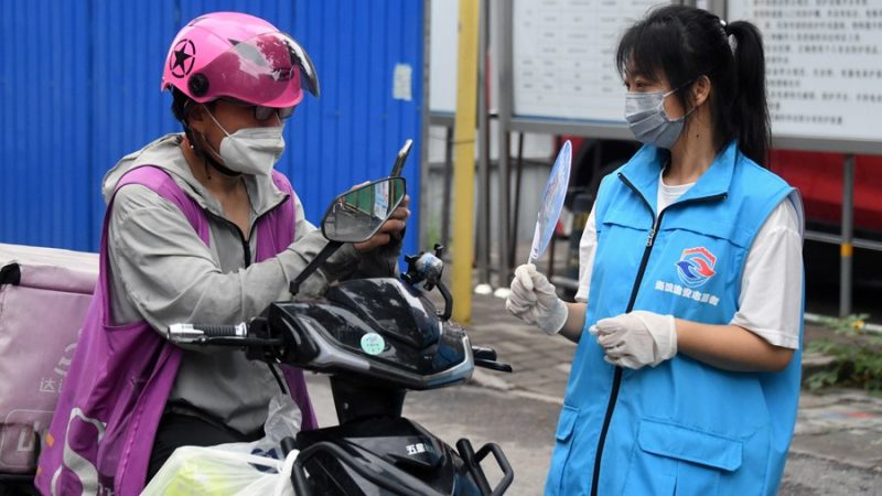 Parte continental da China registra 9 novos casos locais de COVID-19