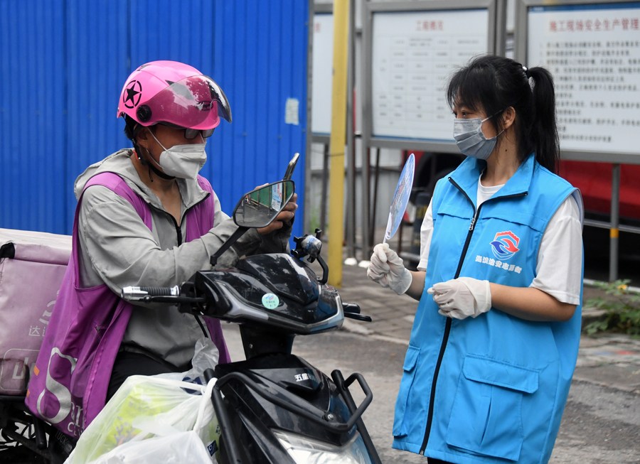 Parte continental da China registra 9 novos casos locais de COVID-19