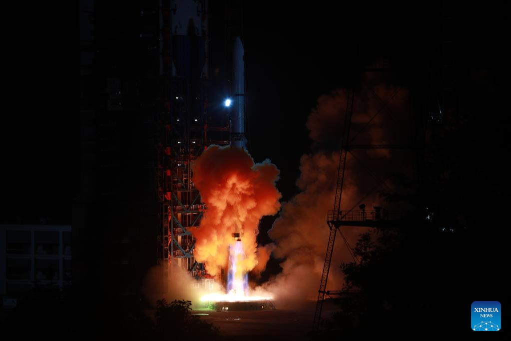 China lança com sucesso novo satélite de sensoriamento remoto