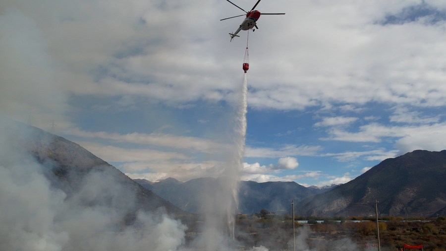 Tibet cria primeira equipe aérea de resgate de emergência