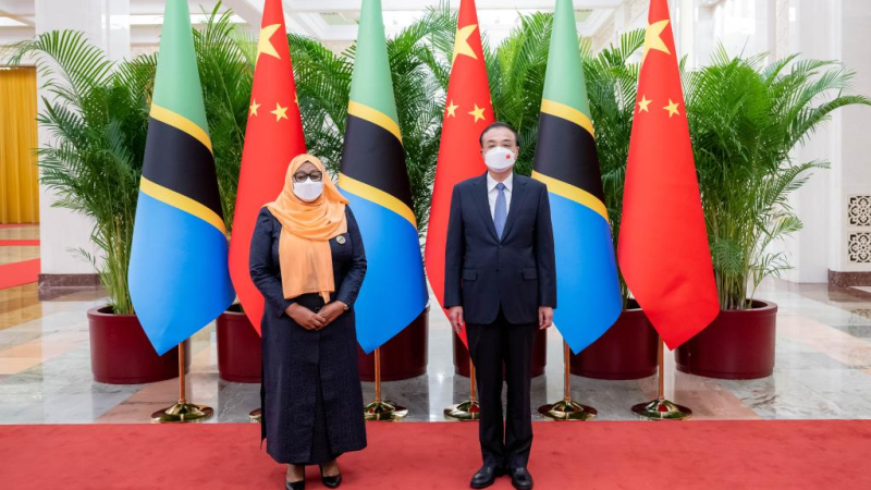 Primeiro-ministro chinês se reúne com presidente tanzaniana