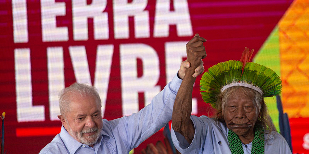 Presidente Lula promete demarcar todas as terras indígenas durante seu mandato