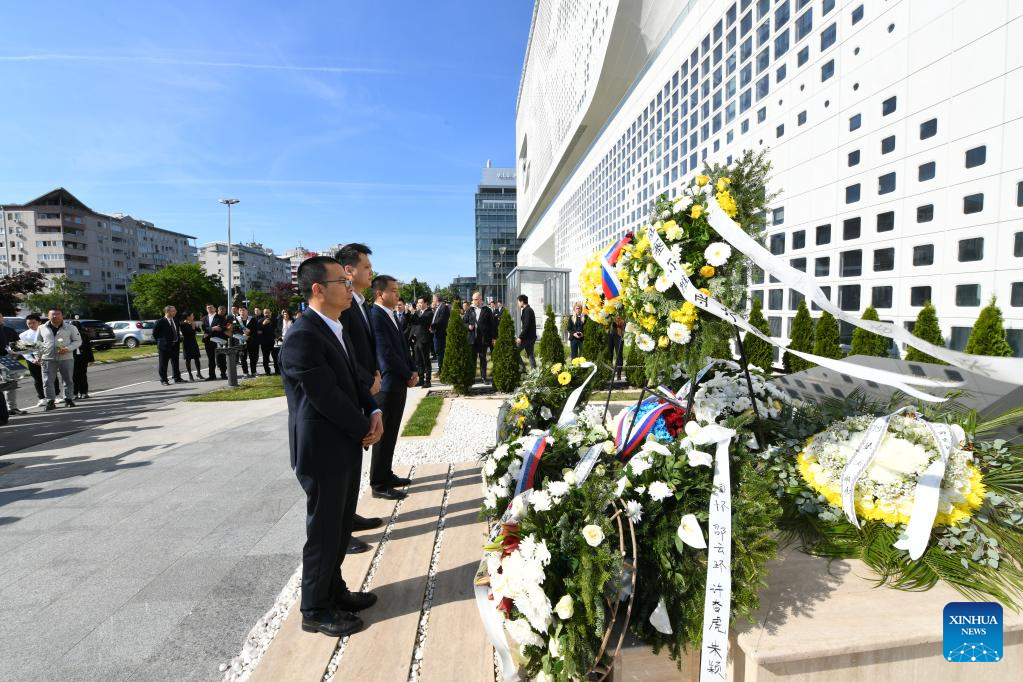 Sérvia e China marcam 24º aniversário do bombardeamento da embaixada chinesa pela OTAN