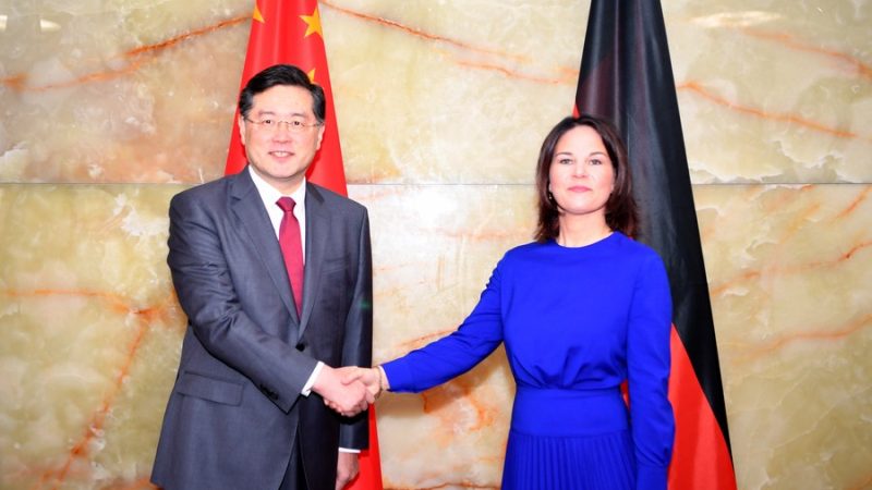 Chanceler chinês pede que China e Alemanha se oponham conjuntamente à “nova Guerra Fria”