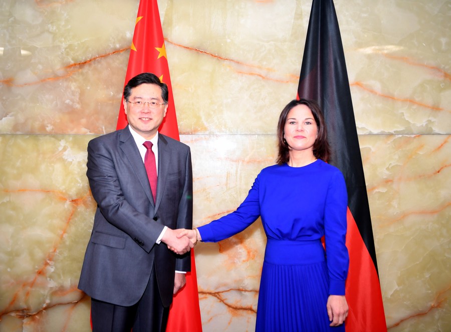 Chanceler chinês pede que China e Alemanha se oponham conjuntamente à “nova Guerra Fria”