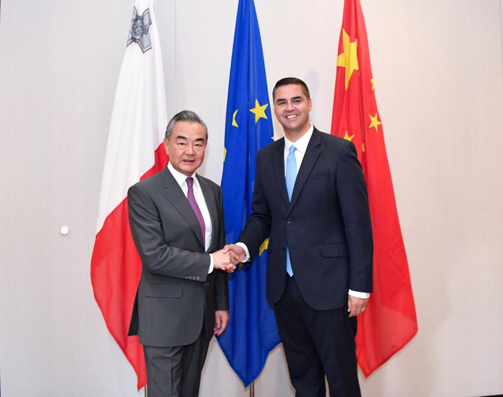 China e Malta concordam em promover conjuntamente cooperação China-UE