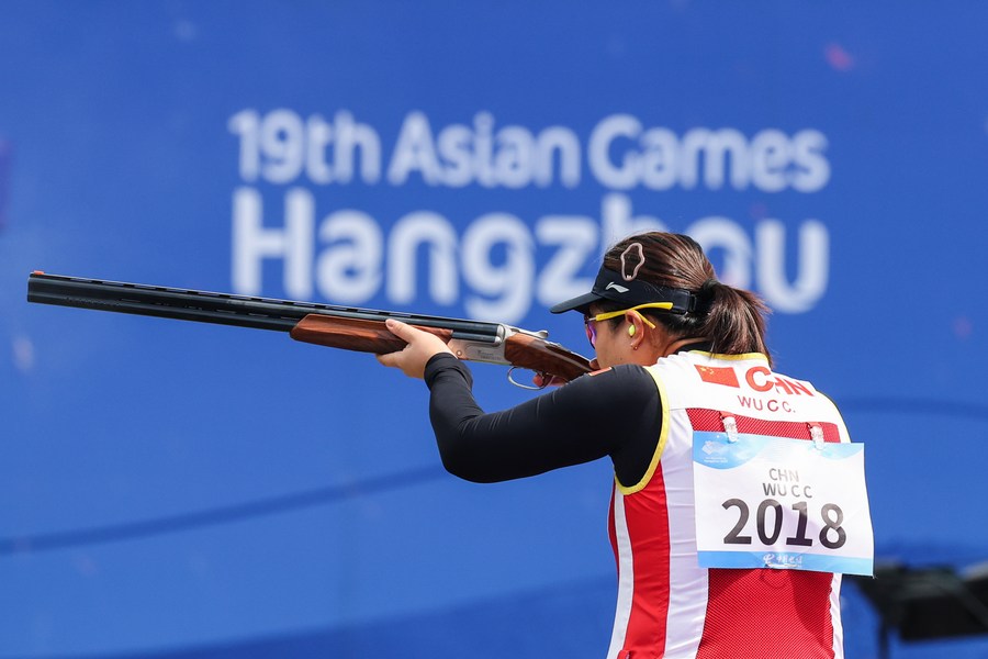 Atiradoras chinesas quebram recorde mundial em evento por equipes de trap feminino nos Jogos Asiáticos de Hangzhou