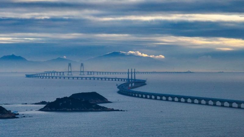 Parte continental da China e Hong Kong aprofundarão a liberalização do comércio de serviços