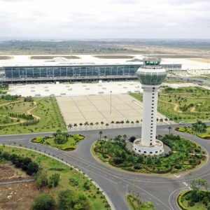 Novo aeroporto da capital de Angola, construído por chineses, conclui primeiro voo de passageiros