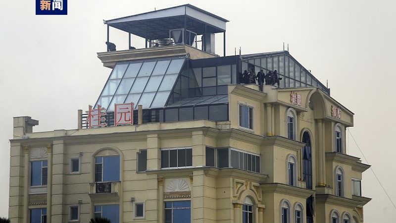 Ataque terrorista em hotel de Cabul deixa cinco chineses ferido