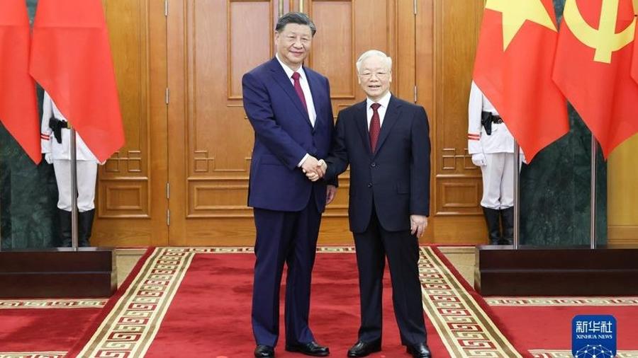 Xi Jinping reúne-se com líder do Partido Comunista do Vietnã