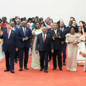 Casal presidencial da China oferece banquete de boas-vindas para convidados do FOCAC