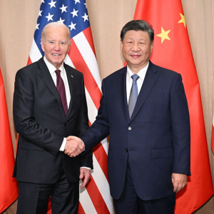 Xi Jinping se reúne com presidente dos EUA, Joe Biden