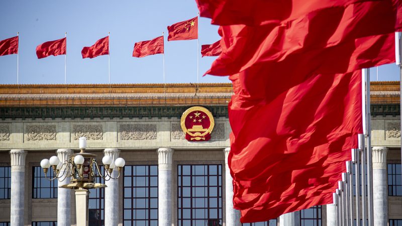 Xi Jinping enfatiza compilação de alta qualidade do 15º Plano Quinquenal