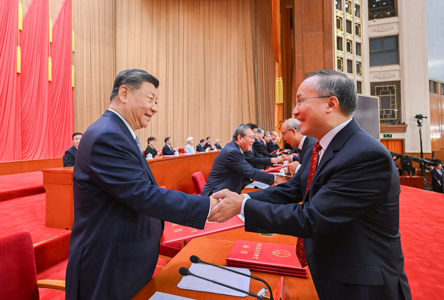 Xi Jinping profere discurso importante na Conferência Nacional de Premiação de Ciência e Tecnologia