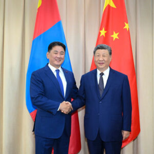Xi Jinping diz que China está pronta para avançar lado a lado com Mongólia no caminho de modernização
