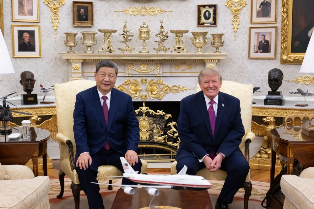 Xi Jinping manteve conversas com Donald Trump