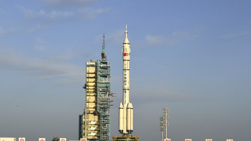 China lançará nave espacial tripulada Shenzhou-12 em 17 de junho