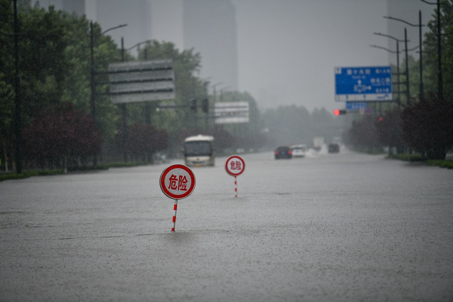 Província de Henan ativa resposta de emergência de nível máximo devido a fortes chuvas