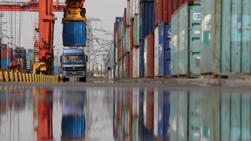 Transporte rodoviário de cargas cresce na China entre janeiro e julho