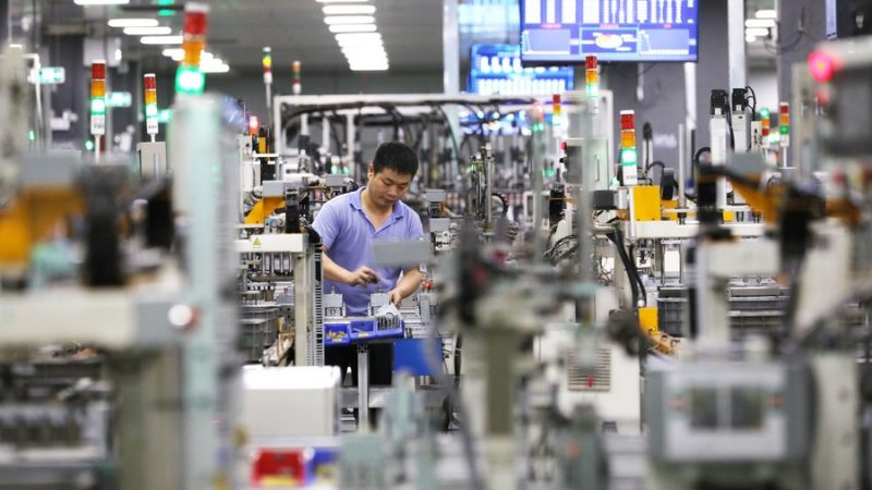 PMI manufatureiro da China cai para 49,6 em setembro