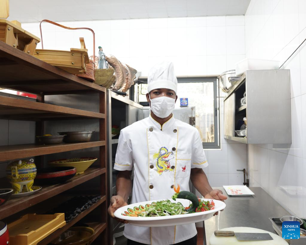 Cozinha chinesa ganha popularidade em Gana