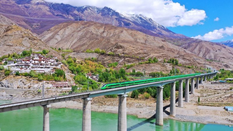 Tibet alcança crescimento econômico robusto e estabilidade