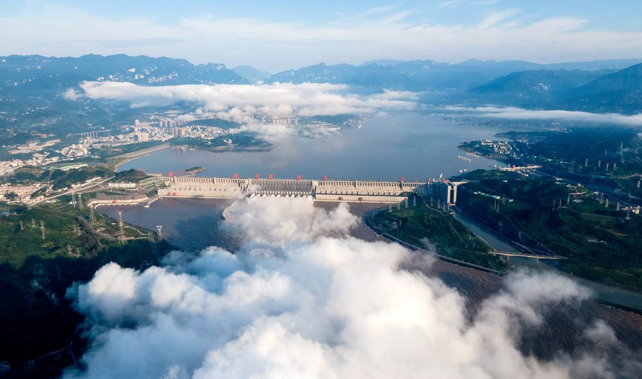 Volume de transporte fluvial pelo Projeto das Três Gargantas atinge novo recorde