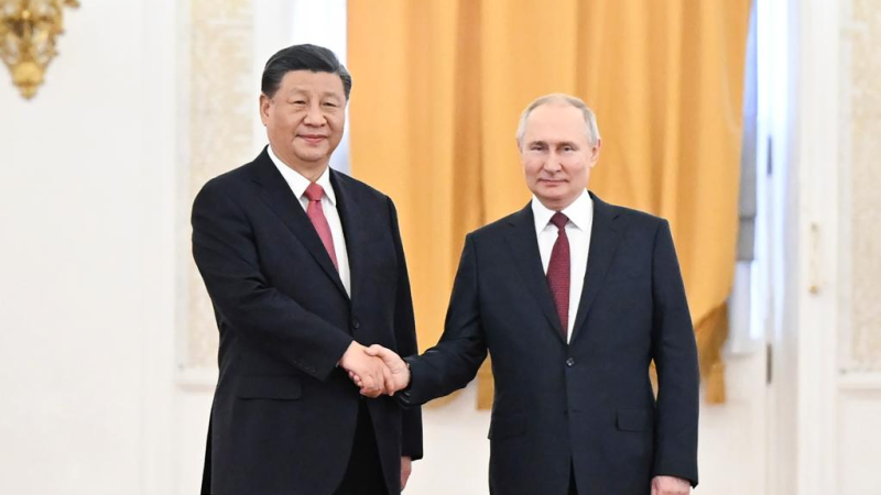 Xi e Putin reúnem-se com imprensa