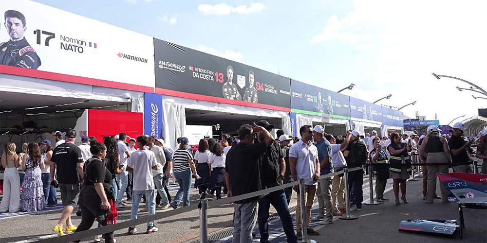 Equipe chinesa participa de corrida da Fórmula E em São Paulo