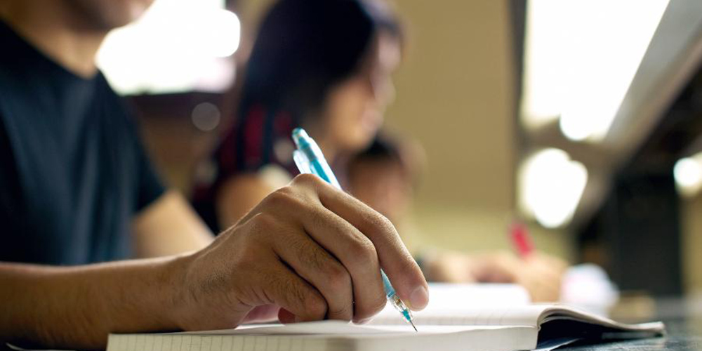 Brasil avança para melhorar seu sistema educacional com plano para escola em tempo integral