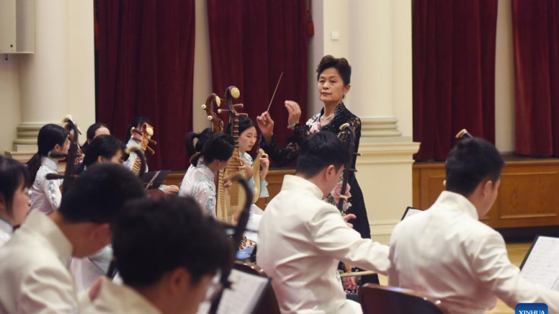 Concerto é realizado na Áustria em comemoração ao Festival Chinês do Meio Outono