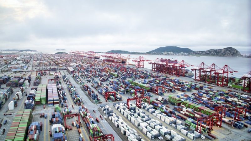 Índice de transporte de contêineres para exportação da China aumenta