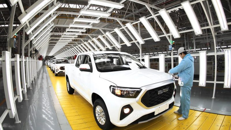 Setor chinês de fabricação de automóveis cresce de janeiro a setembro