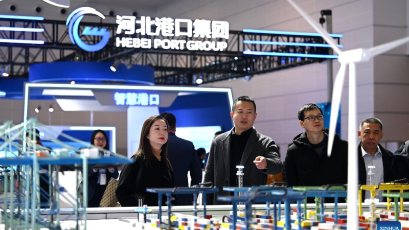 Expo Internacional da Indústria de Navegação é inaugurada no norte da China