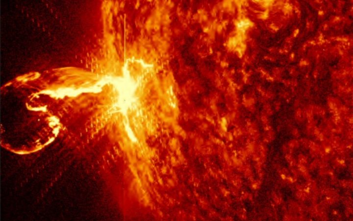 Centro Nacional de Clima Espacial da China prevê fortes erupções solares