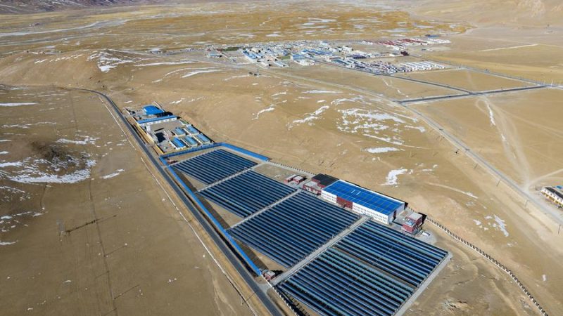 Xizang transmitirá 2 bilhões de kWh de energia limpa para outras regiões chinesas em 2024