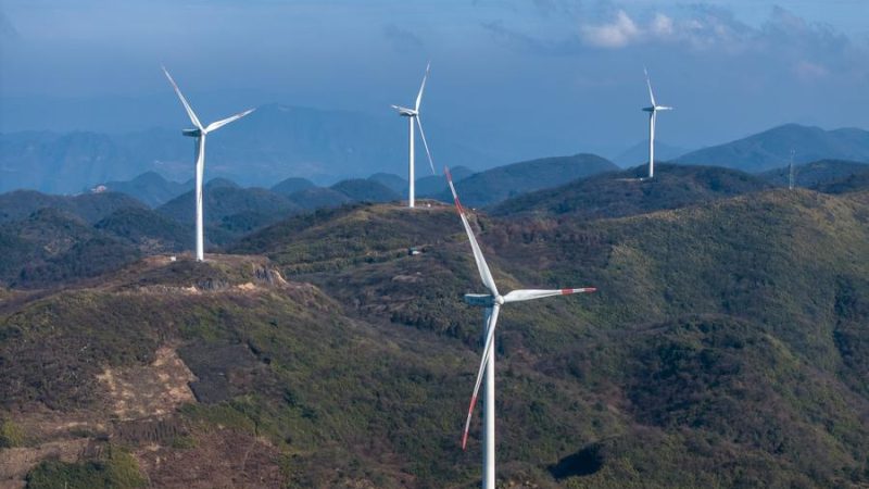 Capacidade instalada de geração de eletricidade da China aumenta 14,1%