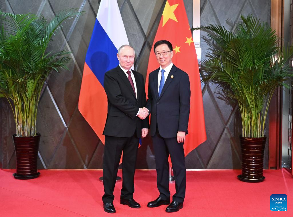 Vice-presidente chinês e Putin participam de cerimônia de abertura da 8ª Expo China-Rússia