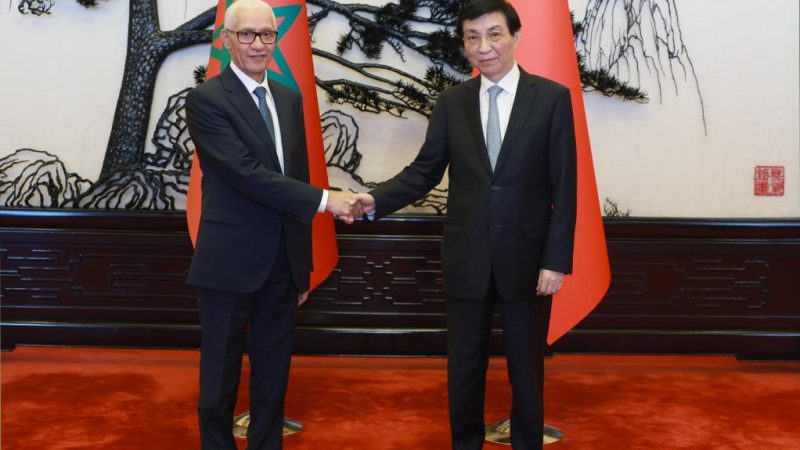 Mais alto conselheiro político da China se reúne com presidente da Câmara dos Representantes de Marrocos