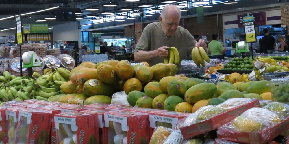 Banco Central do Brasil alerta sobre aumento de incertezas na trajetória da inflação