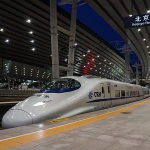 China espera registrar 860 milhões de viagens ferroviárias durante pico de viagens de verão