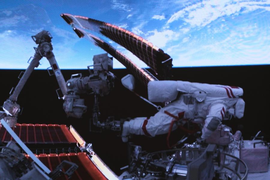 Enfoque: Astronautas da Shenzhou-18 se preparam para segunda caminhada espacial