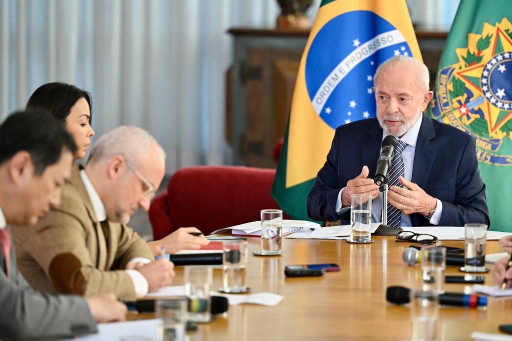 Entrevista: China é parceira essencial para o crescimento econômico do Brasil, diz presidente brasileiro