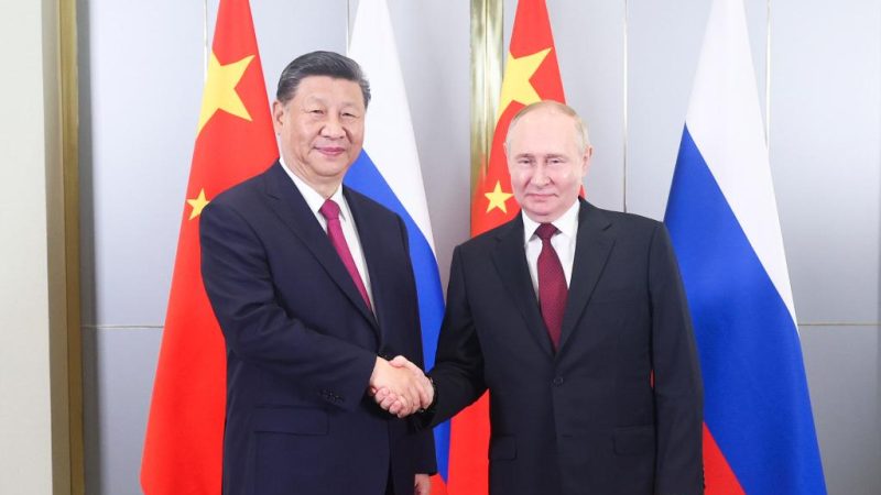 Xi pede que China e Rússia continuem a fortalecer alinhamento das estratégias de desenvolvimento