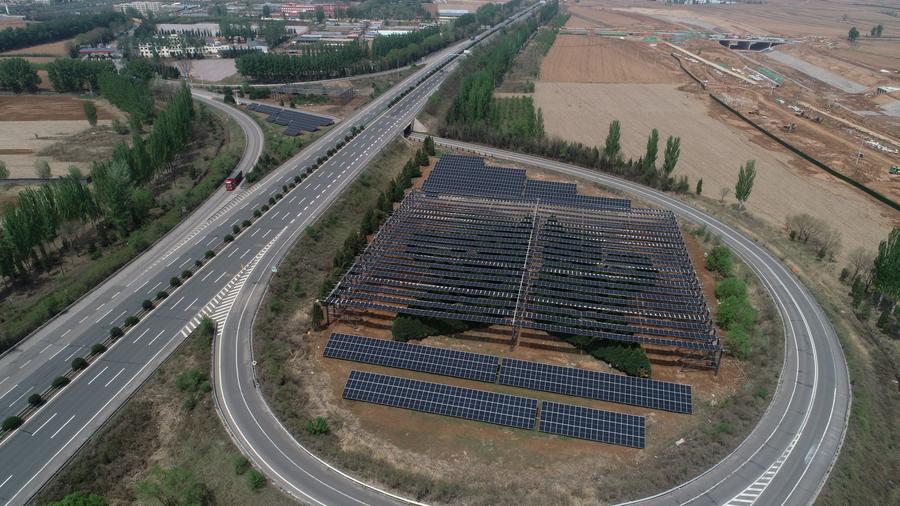 Observatório Econômico: Rodovias da China passam por transformação verde