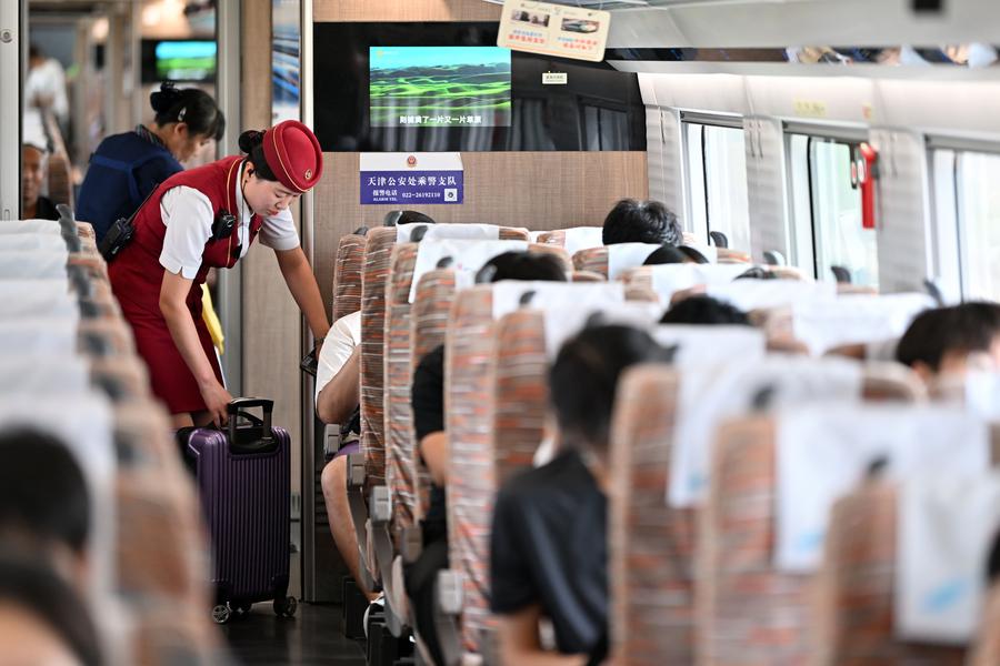 Campanha garante segurança e fluidez no tráfego próximo às estações de trem em Beijing e regiões vizinhas